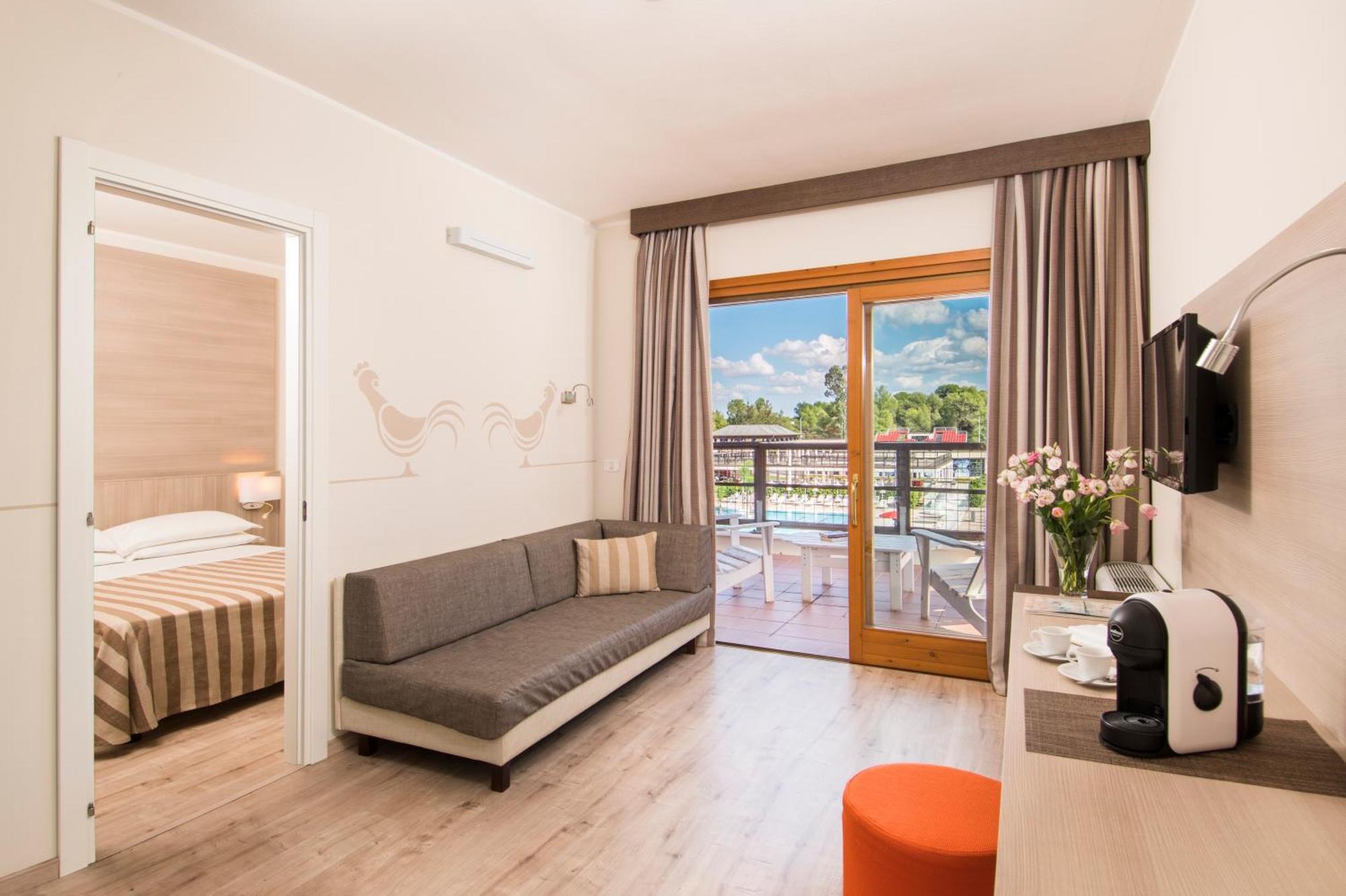 Ethra Reserve Valentino Castellaneta Marina Room photo